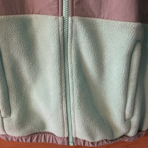 The North Face Size Medium 10/12 Girl's Mint Green Jacket - Picture 3 of 11